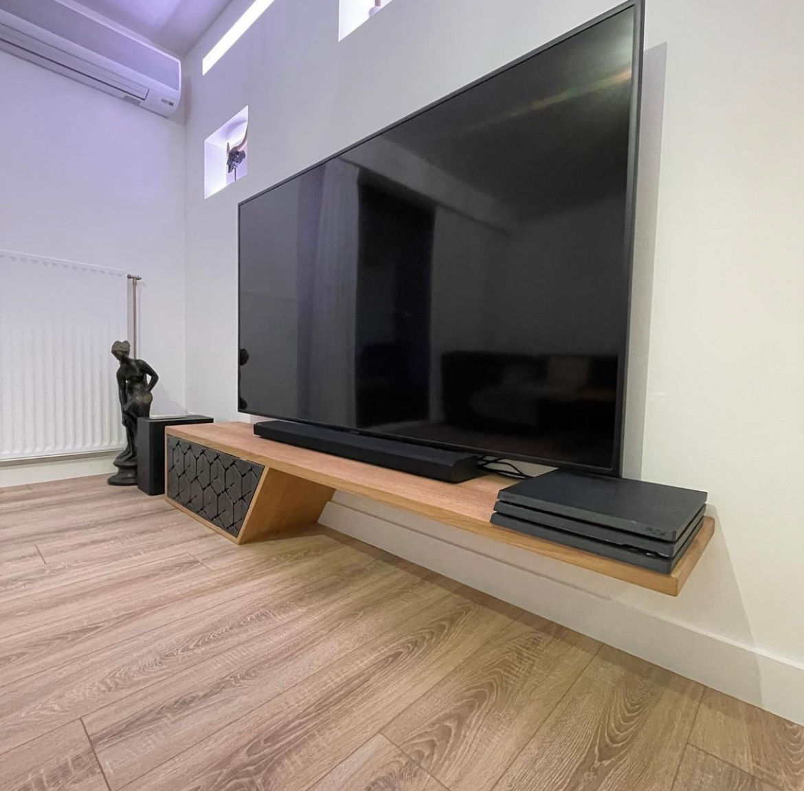 Modélisation 3D d'un meuble TV bois