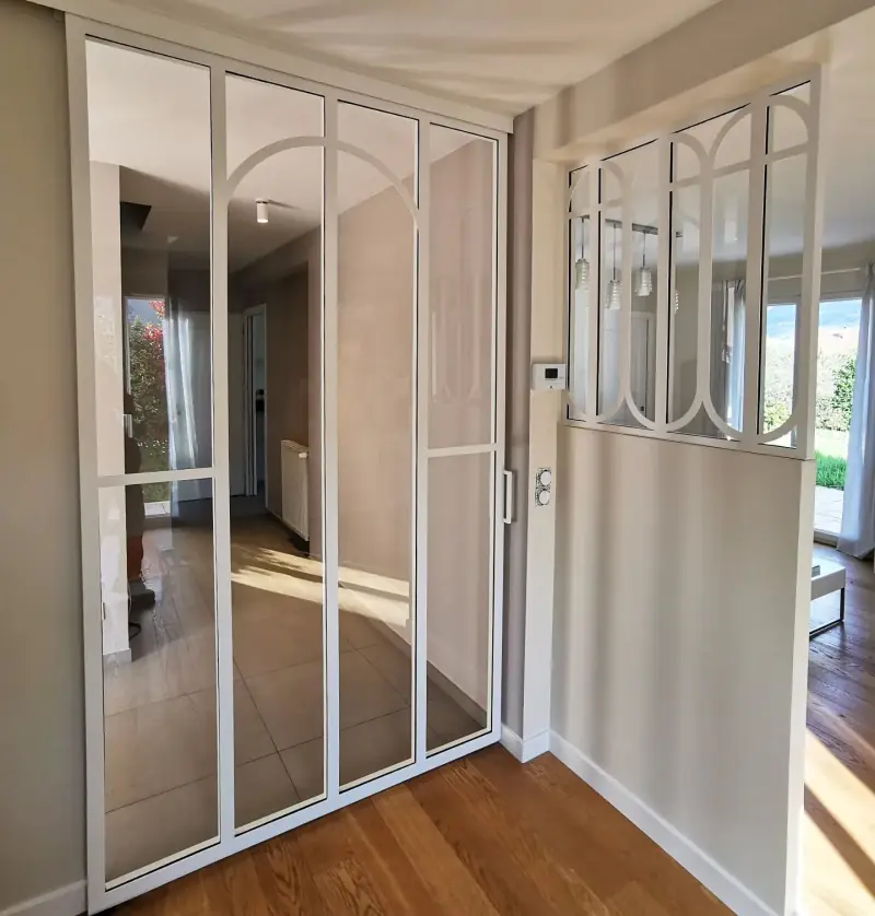 Ensemble porte coulissante et verrière fixe assortie… — Verrière Alliage Mobilier
