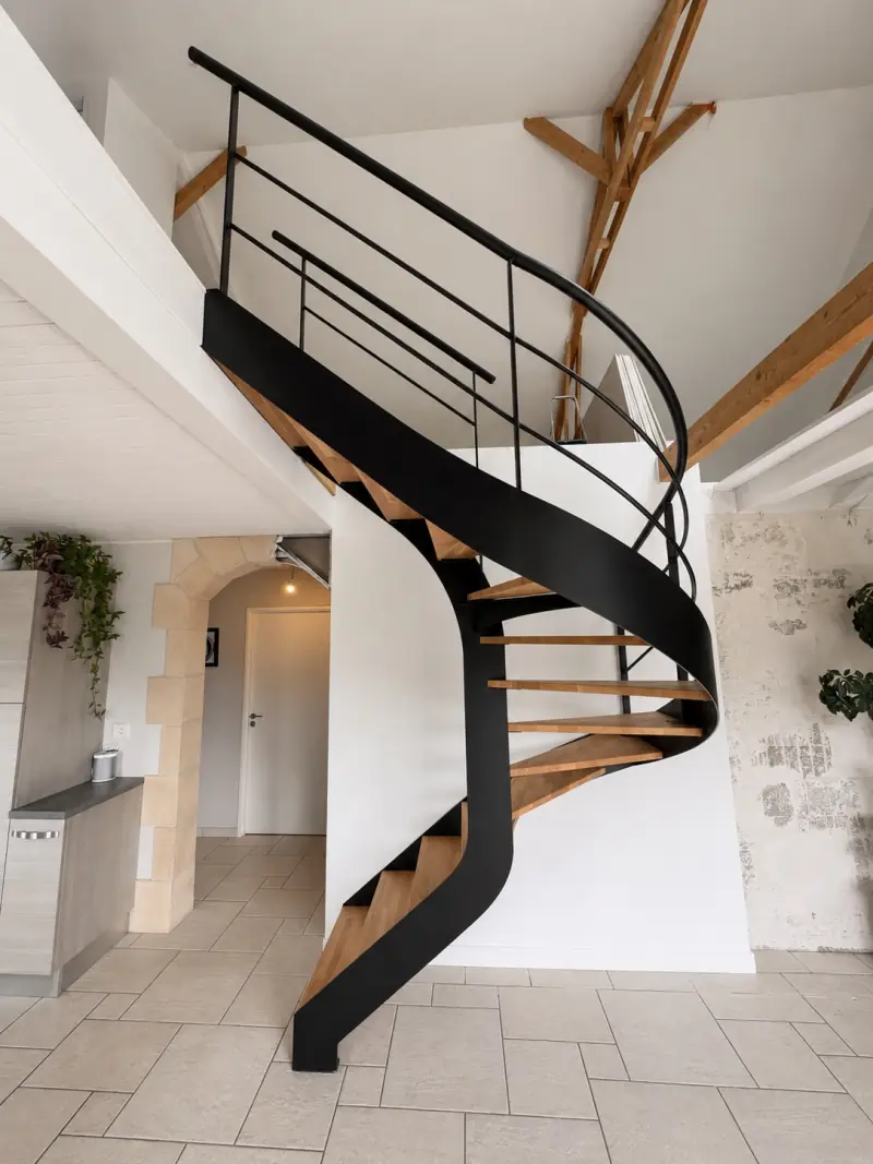 Escalier sur mesure — Escalier Alliage Mobilier