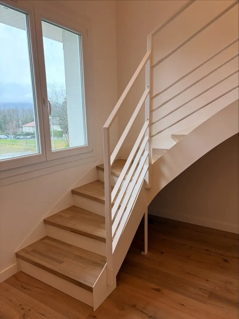 Escalier sur mesure — Escalier Alliage Mobilier