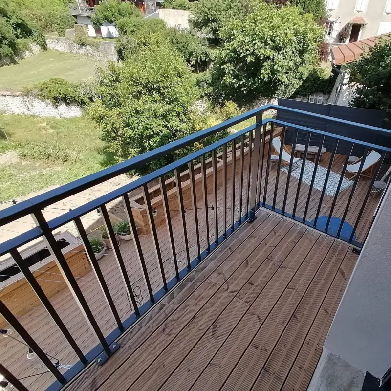Garde-corps de balcon en acier peint anthracite pour… — Garde-corps Alliage Mobilier